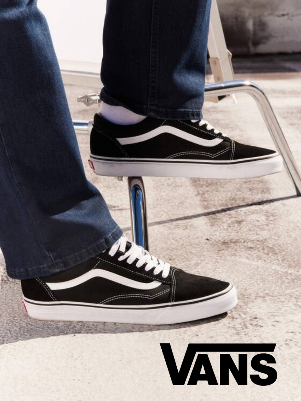 Vans - ComfyCush Old Skool (Classic) Black/True White - Size 6 Discontinued - Picture 2 of 4
